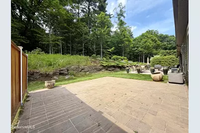 28 Evergreen Trail #28, Lenox, MA 01240 - Photo 17