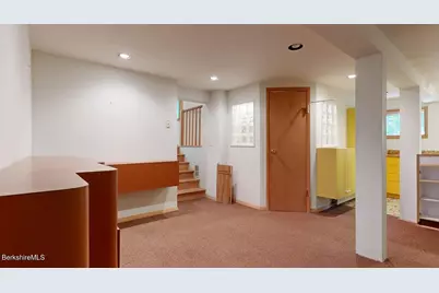 38 Hubbard St, Lenox, MA 01240 - Photo 19