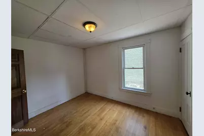 36 Chase Ave, North Adams, MA 01247 - Photo 15