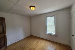 36 Chase Ave, North Adams, MA 01247 - Photo 15