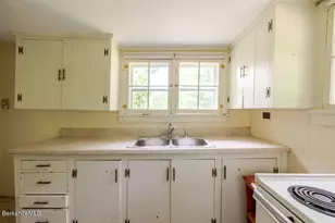 8 Heberts Cove, Monterey, MA 01245 - Photo 17