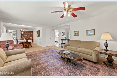 16 Trova Ter, Pittsfield, MA 01201 - Photo 11