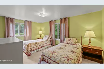 16 Trova Ter, Pittsfield, MA 01201 - Photo 37