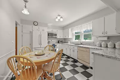 16 Trova Ter, Pittsfield, MA 01201 - Photo 15