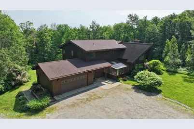 707 Benton Hill Rd, Becket, MA 01223 - Photo 3