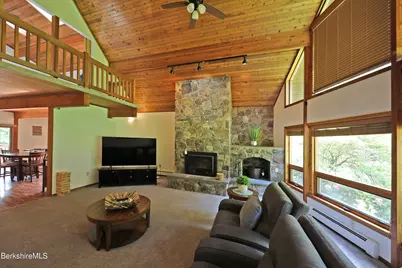 707 Benton Hill Rd, Becket, MA 01223 - Photo 15