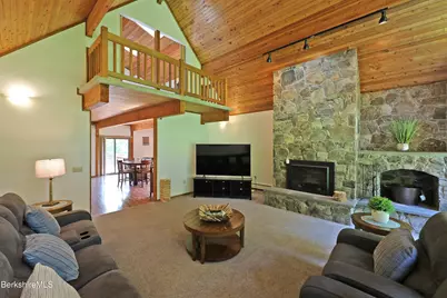 707 Benton Hill Rd, Becket, MA 01223 - Photo 9