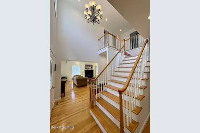 52 Cecelia Ter, Pittsfield, MA 01201 - Photo 17