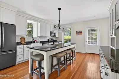850 Summer St #m14, Lee, MA 01238 - Photo 15