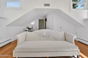 850 Summer St, Lee, MA 01238 - Photo 35