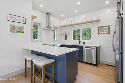 23 Silver St, Lanesborough, MA 01237 - Photo 15
