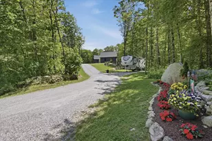 23 Silver St, Lanesborough, MA 01237 - Photo 7
