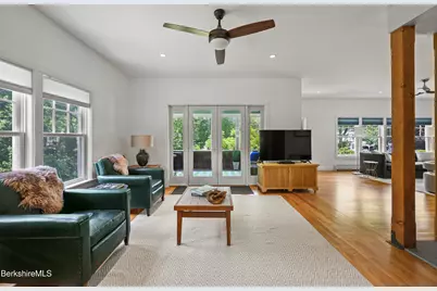 10 Sheffield Rd, Egremont, MA 01230 - Photo 11