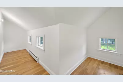 10 Sheffield Rd, Egremont, MA 01230 - Photo 31