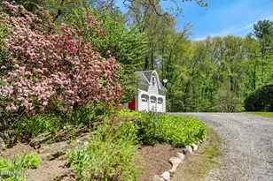 224 Boardman St, Sheffield, MA 01257 - Photo 3
