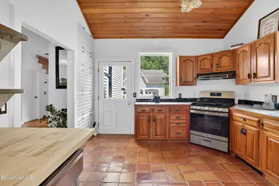 224 Boardman St, Sheffield, MA 01257 - Photo 17