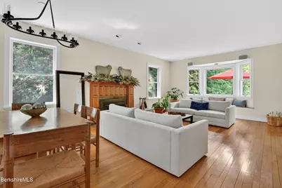 224 Boardman St, Sheffield, MA 01257 - Photo 11