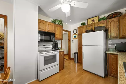 37 Holmes Rd, Lenox, MA 01240 - Photo 11