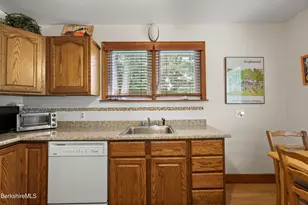 37 Holmes Rd, Lenox, MA 01240 - Photo 9