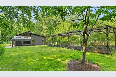 114 Brush Hill Rd, Great Barrington, MA 01230 - Photo 31