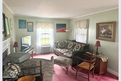 144 Elberon Ave, Pittsfield, MA 01201 - Photo 9