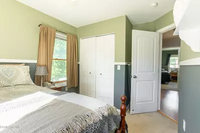 38 Velma Ave, Pittsfield, MA 01201 - Photo 17