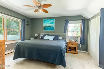 38 Velma Ave, Pittsfield, MA 01201 - Photo 13