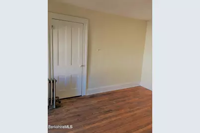 29 Linden St, Pittsfield, MA 01201 - Photo 21