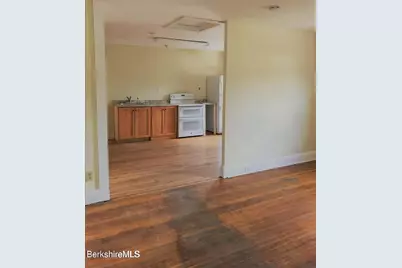 29 Linden St, Pittsfield, MA 01201 - Photo 23