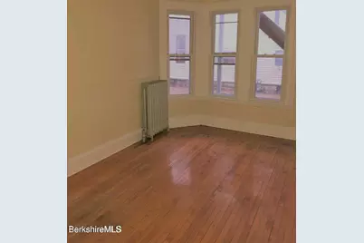 29 Linden St, Pittsfield, MA 01201 - Photo 19