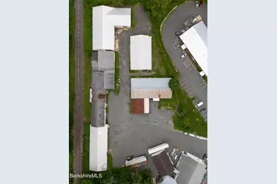 20 Maple Ave, Great Barrington, MA 01230 - Photo 7