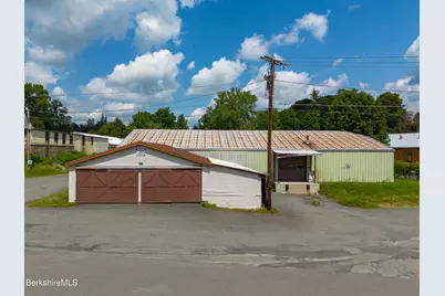 20 Maple Ave, Great Barrington, MA 01230 - Photo 13