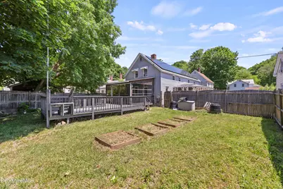 8 Glenn St, Adams, MA 01220 - Photo 35