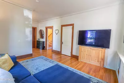 19 Cliffwood St, Lenox, MA 01240 - Photo 33