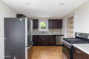 73 Westchester Ave, Pittsfield, MA 01201 - Photo 11