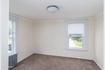 73 Westchester Ave, Pittsfield, MA 01201 - Photo 19