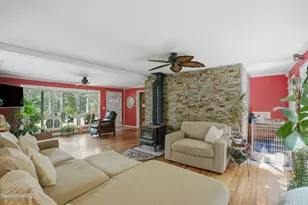 491 Main Rd, Savoy, MA 01256 - Photo 7