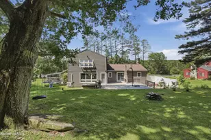 491 Main Rd, Savoy, MA 01256 - Photo 31