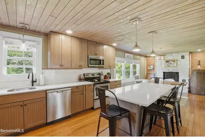 491 Main Rd, Savoy, MA 01256 - Photo 7