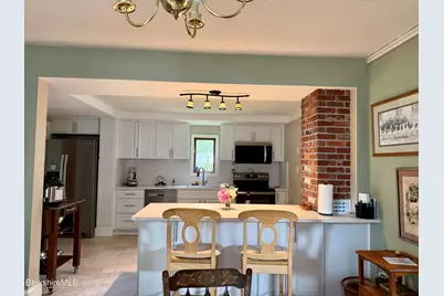 33 Reuter Ave, Pittsfield, MA 01201 - Photo 11