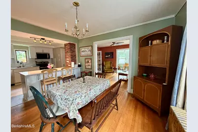33 Reuter Ave, Pittsfield, MA 01201 - Photo 15