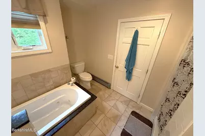 30 Richview Ave, North Adams, MA 01247 - Photo 15