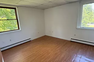 55 Crystal St, Lenox, MA 01240 - Photo 5