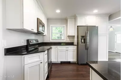 187 High St, Dalton, MA 01226 - Photo 9