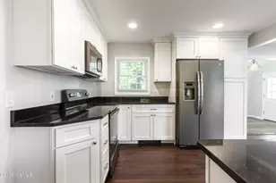 187 High St, Dalton, MA 01226 - Photo 9