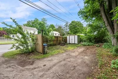 44 Pecks Rd, Pittsfield, MA 01201 - Photo 21