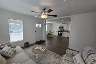 395 Cheshire Rd, Pittsfield, MA 01201 - Photo 7