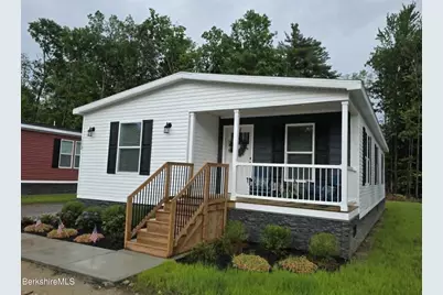 395 Cheshire Rd #113, Pittsfield, MA 01201 - Photo 1