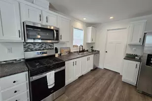 395 Cheshire Rd, Pittsfield, MA 01201 - Photo 3