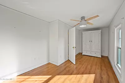 22 Maple St, Adams, MA 01220 - Photo 41